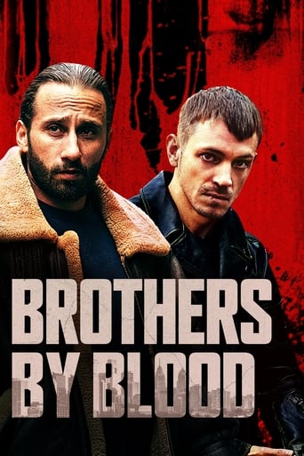 In dem Krimi-Drama Brothers By Blood von Jérémie Guez geht es um einen trauernden Bruder, der sich an die kriminellen Verbindungen seiner Familie wendet, um sich an der Person zu rächen, die seine Schwester getötet hat.